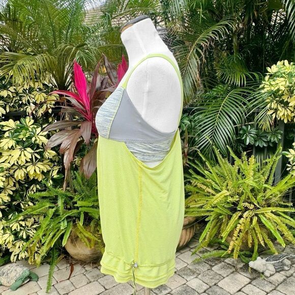 Lululemon Athletics Back On Track Tank - Picture 4 of 9